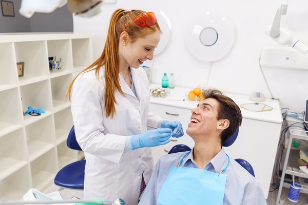 General Dentistry Tip:  When You Should Be Concerned About Halitosis
